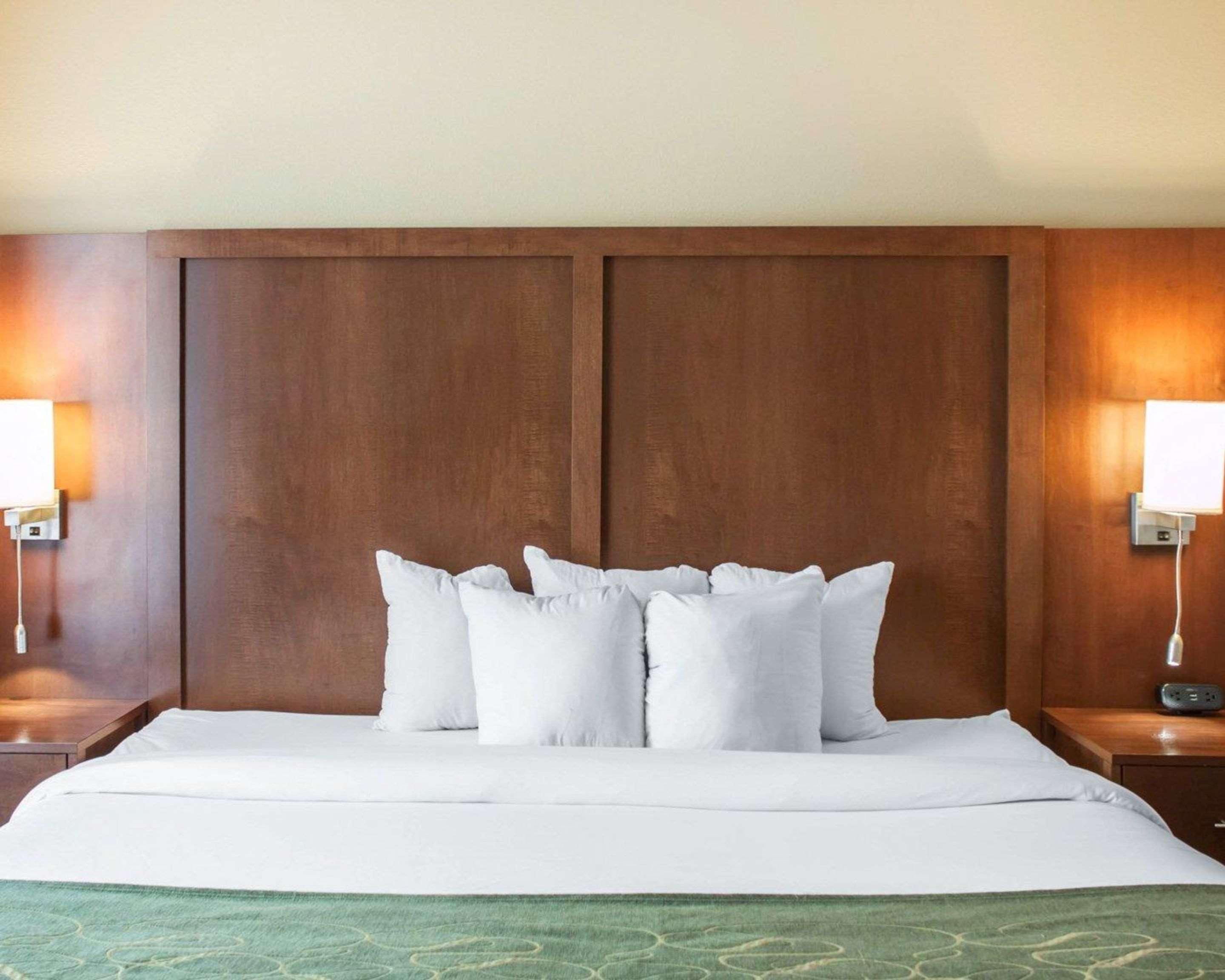 Comfort Suites Airport Бойсе Екстериор снимка