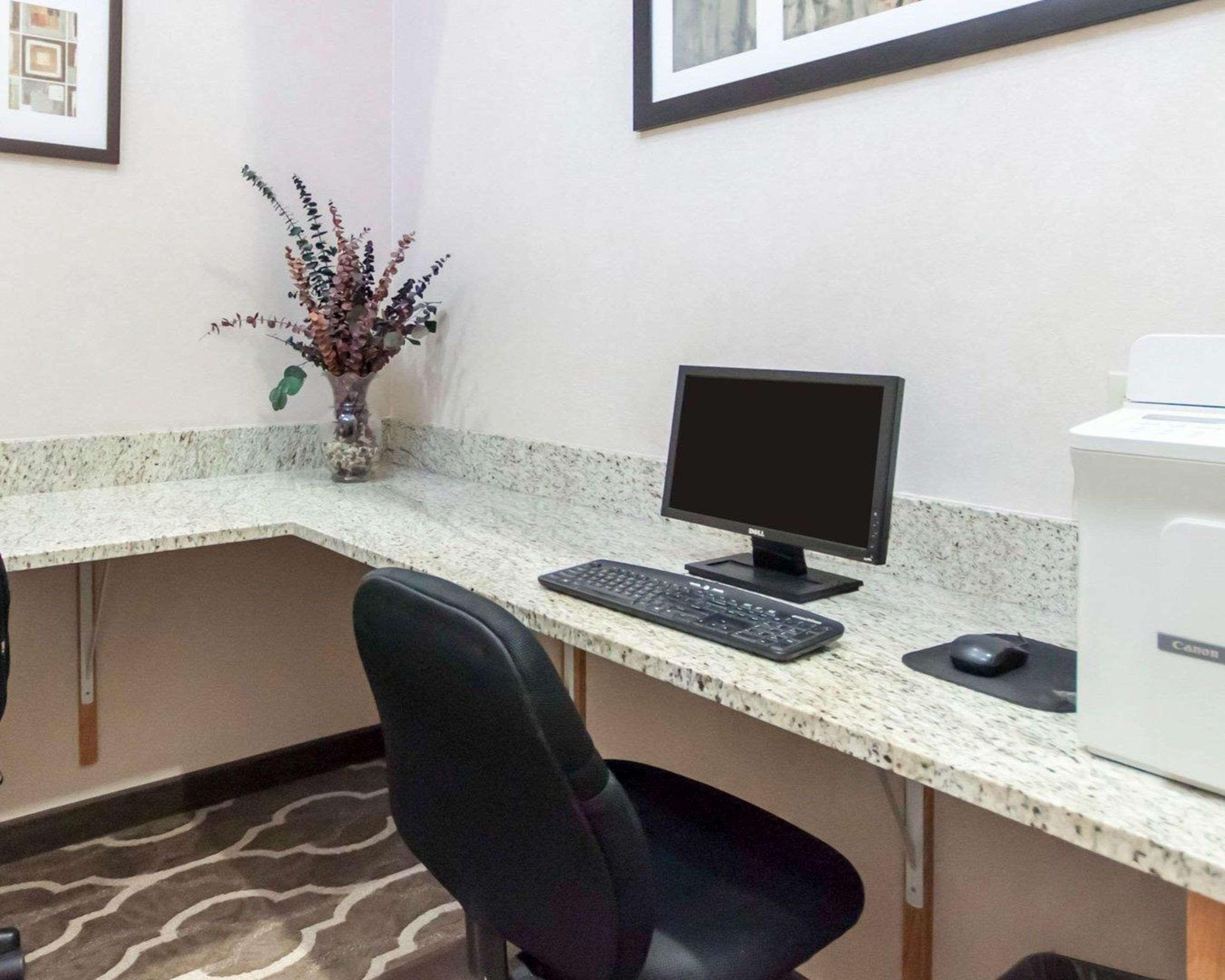 Comfort Suites Airport Бойсе Екстериор снимка